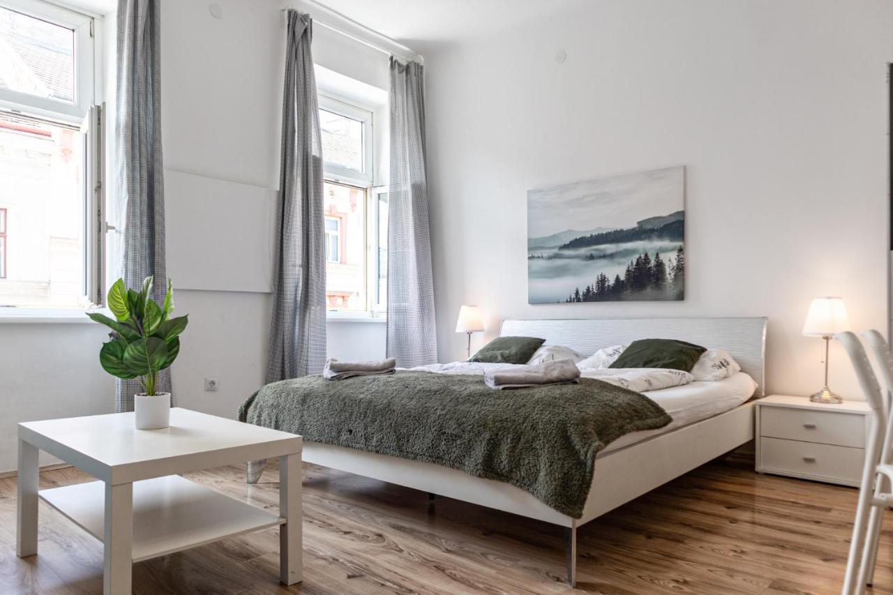Affordable 2br Apt- Connected To The Whole Wien